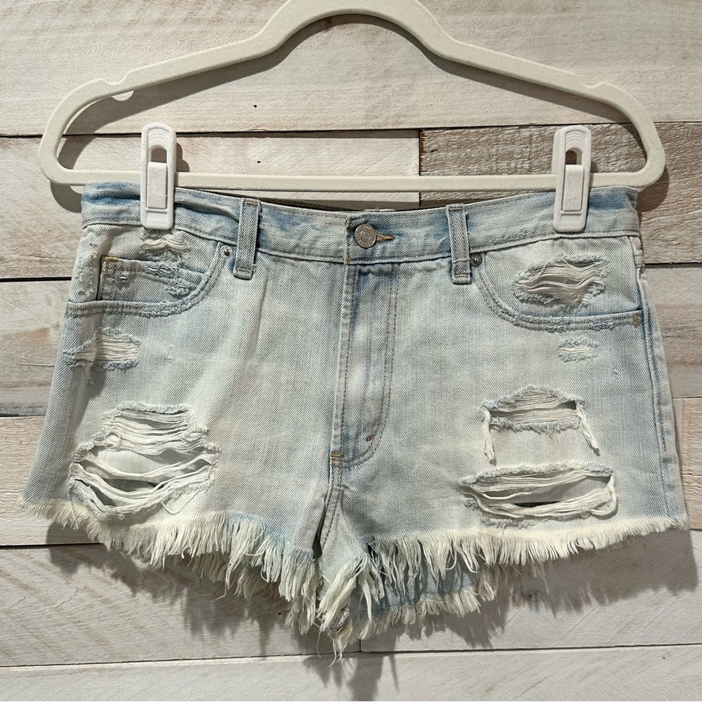 Abercrombie High Rise Light Wash Denim Jean Shorts | Size 4 / 27